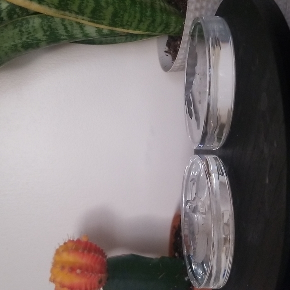 Glass Tealight Figurines -Set of 2 - Picture 3 of 3